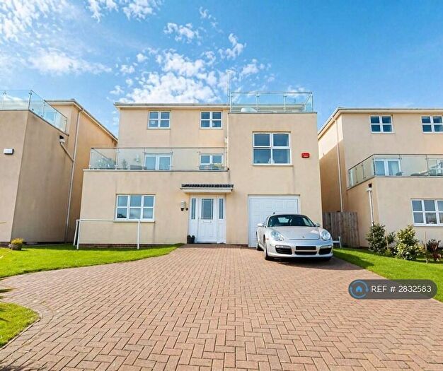 5 Bedroom Detached House To Rent In The Rise, Holyhead, LL65