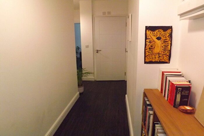 1 Bedroom Flat To Rent In Hounds Gate, Nottingham, NG1