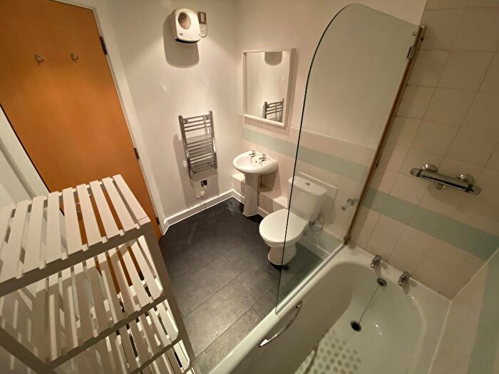 2 Bedroom Apartment To Rent In Ropewalk Court, Derby Road, Nottingham, NG1