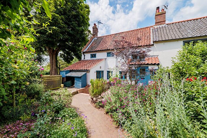 2 Bedroom Cottage For Sale In Church Cottage, The Street, Hempstead, NR25