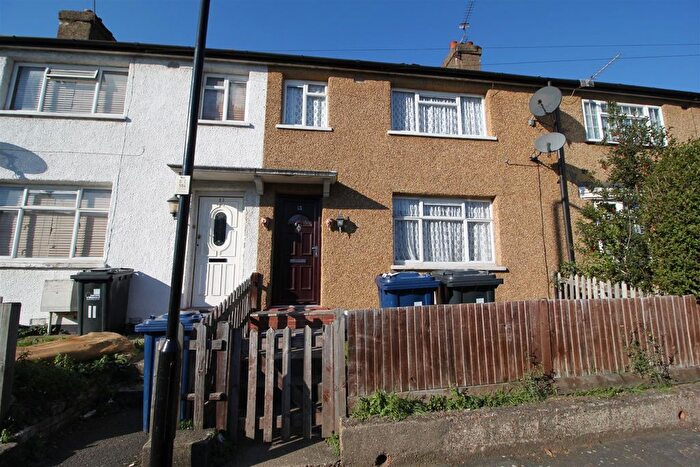 3 Bedroom Terraced House To Rent In Stanhope Road, Greenford, UB6