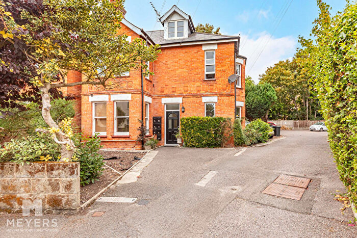 Studio To Rent In Westerham Road, Bournemouth, BH4