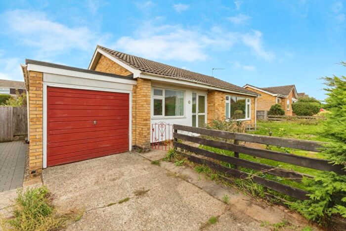 2 Bedroom Bungalow For Sale In Clover Road, Attleborough, Norfolk, NR17