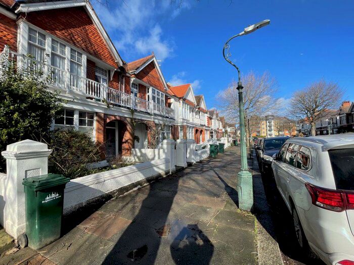 1 Bedroom Flat To Rent In Carlisle Road -, P17