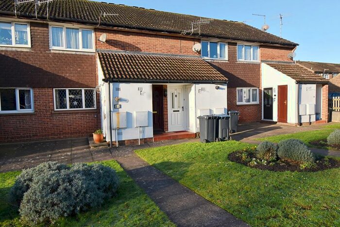 1 Bedroom Maisonette To Rent In Willowmead, Hertford, SG14