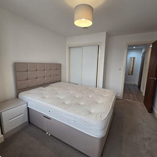1 Bedroom Flat To Rent In Broad Street, Birmingham, West Midlands, B15