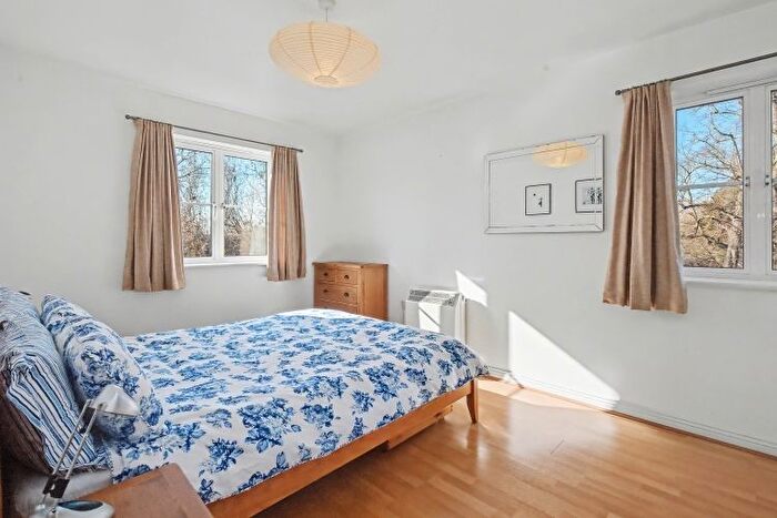 2 Bedroom Flat To Rent In Becket Street, Central Oxford, OX1