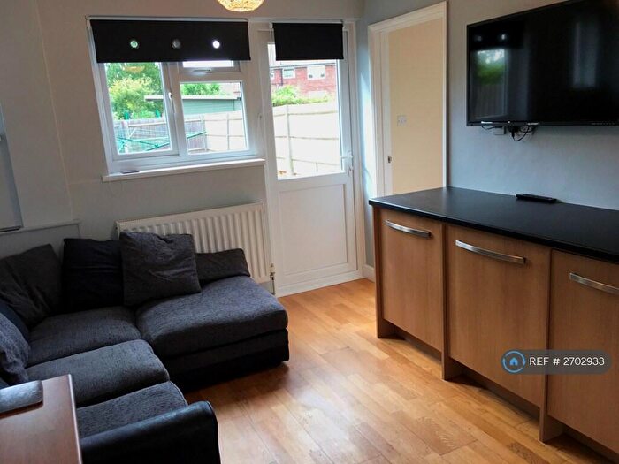 5 Bedroom Terraced House To Rent In Sherborne Road, Chichester, PO19