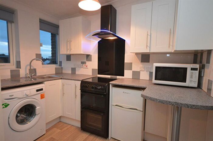 1 Bedroom Flat To Rent In Meadow Way, Norwich, NR6