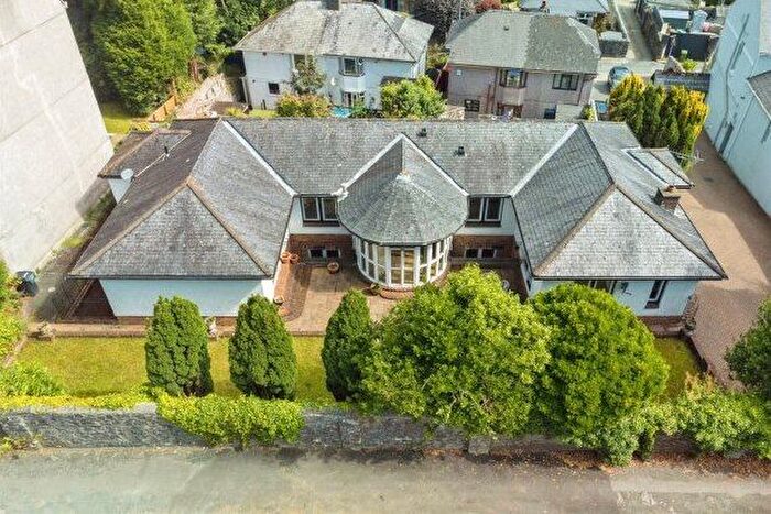 5 Bedroom Property To Rent In Mutley Road, Plymouth, PL3