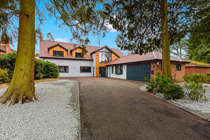 5 Bedroom Detached House For Sale In Forest Drive, Kirby Muxloe, LE9