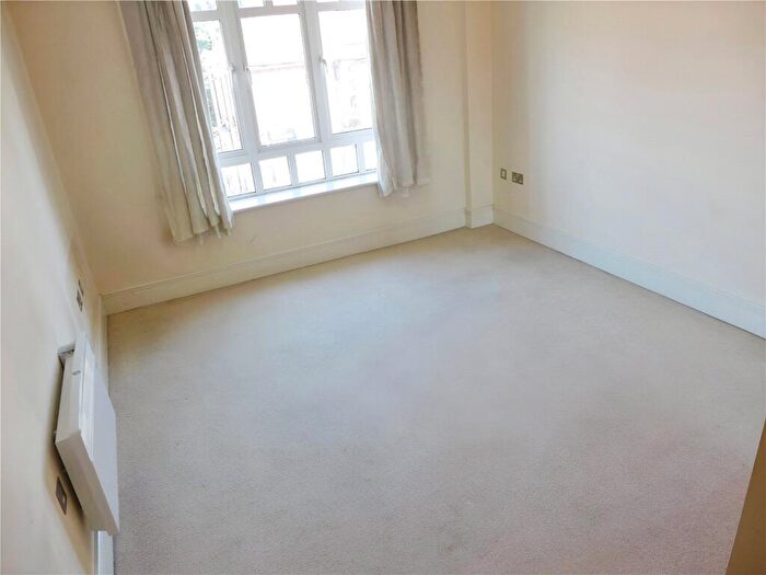 1 Bedroom Apartment For Sale In Osbourne House, Queen Victoria Road, Coventry, West Midlands, CV1