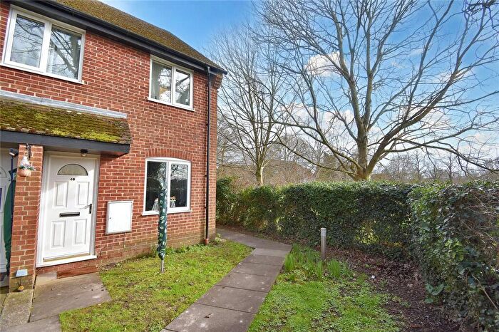 1 Bedroom Apartment To Rent In Cleveland Grove, Newbury, Berkshire, RG14