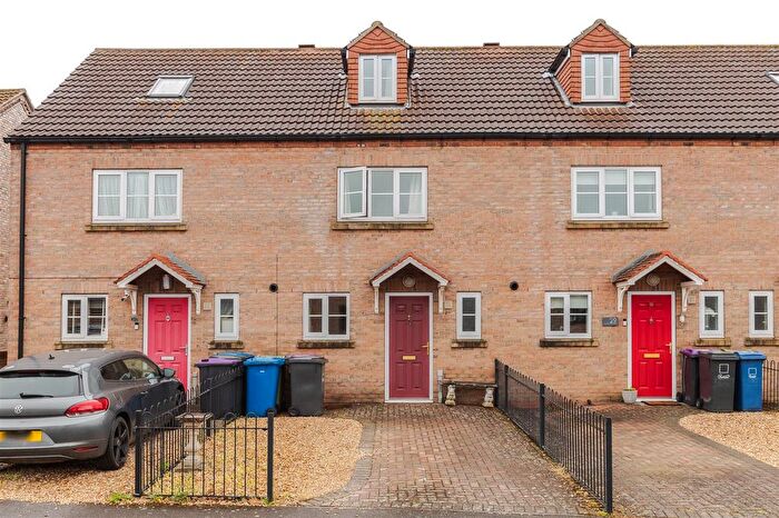 3 Bedroom Terraced House To Rent In Waggoners Close, Scotter, DN21
