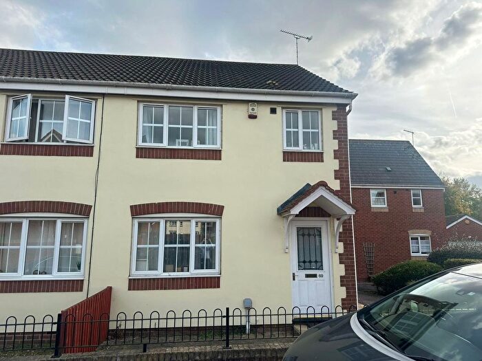 3 Bedroom Property To Rent In Cashford Gate, Taunton, TA2