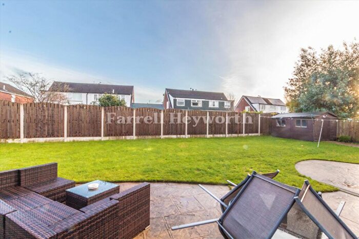 3 Bedroom Detached House For Sale In Stone Cross Gardens, Catterall, Preston, PR3