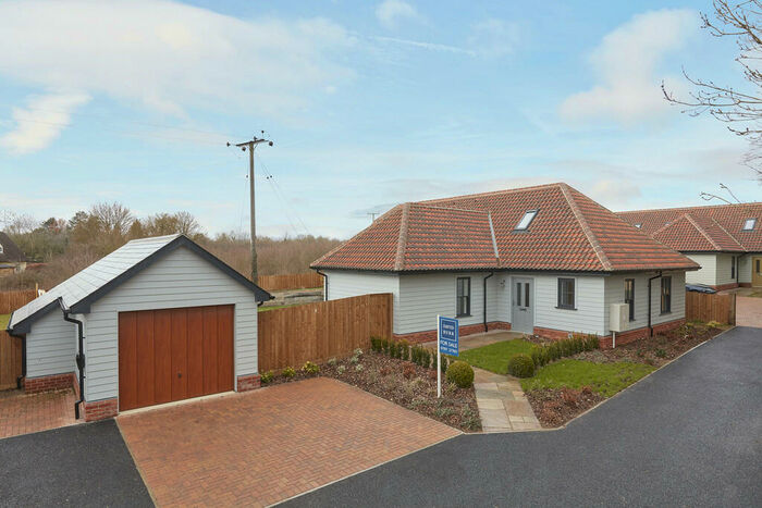 4 Bedroom Detached House To Rent In Hundon, Suffolk, CO10