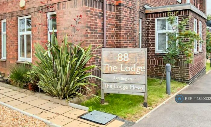 2 Bedroom Flat To Rent In The Lodge, Corby, NN17