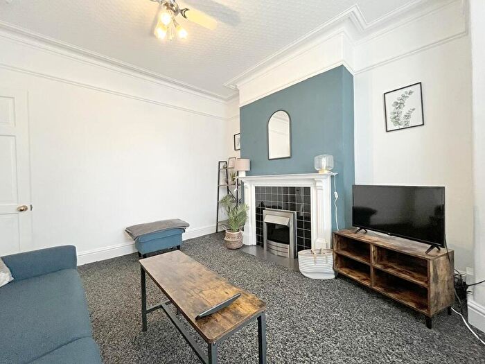 4 Bedroom Terraced House To Rent In Skipton Road, Harrogate, HG1