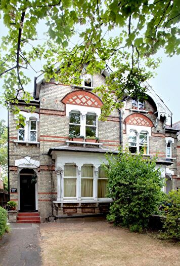 Studio For Sale In Kingston Hill, Kingston Upon Thames, KT2