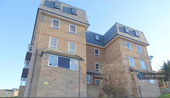 2 Bedroom Flat To Rent In Clive Road, Belvedere, DA17
