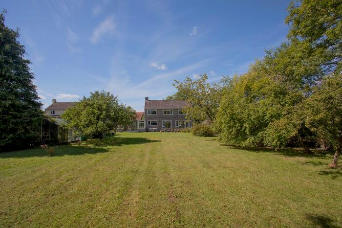 3 Bedroom Detached House For Sale In Low Ham, Langport, TA10