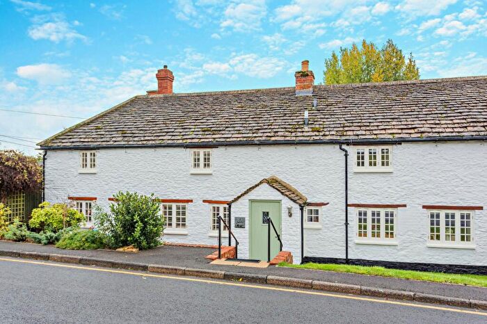 3 Bedroom Terraced House For Sale In High Street, Kempsford, Fairford, Gloucestershire, GL7