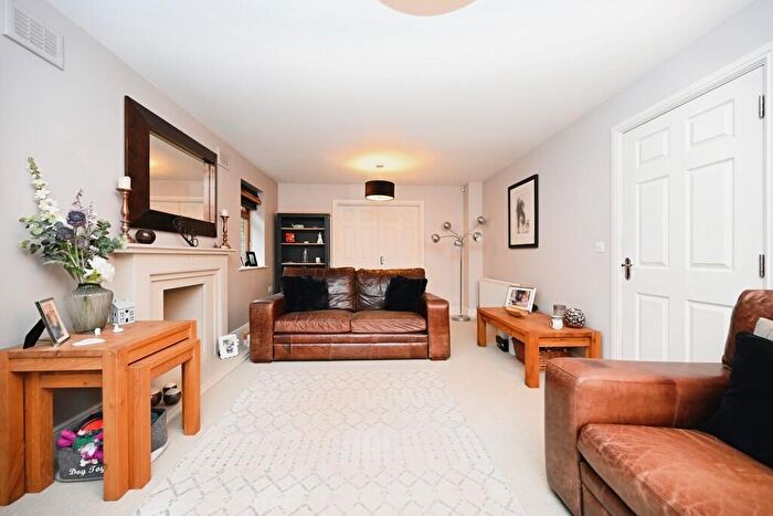 5 Bedroom Detached House For Sale In Daventry Road, Dunchurch, Rugby, CV22