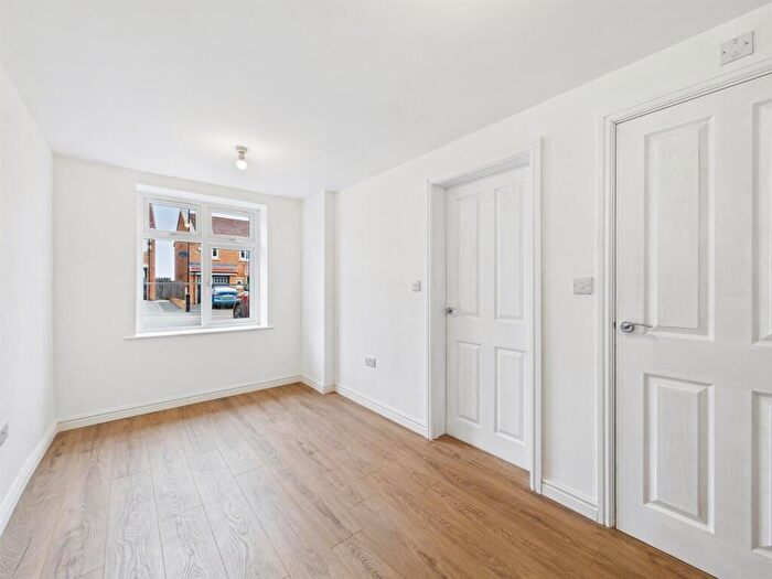 5 Bedroom Detached House For Sale In Rowlington Way, Whitley Bay, NE25