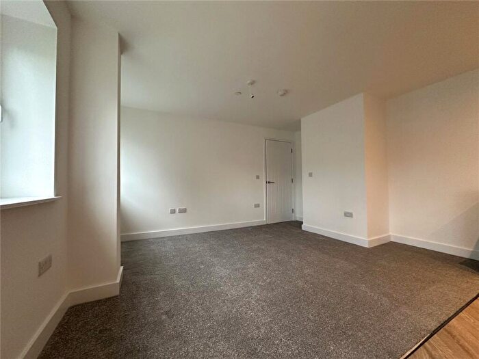 2 Bedroom Apartment To Rent In Crosby Road North, Waterloo, Liverpool, L22
