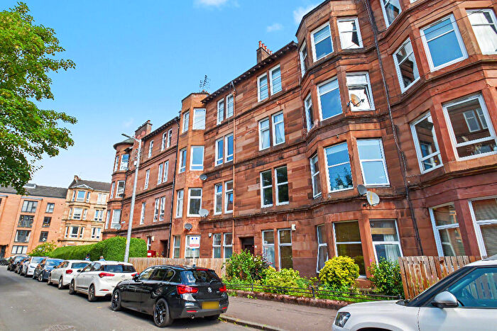 2 Bedroom Flat For Sale In Craigmillar Road, Battlefield, Glasgow, G42