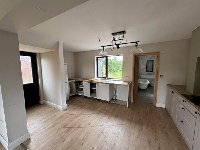 3 Bedroom Semi-Detached House For Sale In Sluice Road, Wiggenhall St. Germans, King's Lynn, Norfolk, PE34