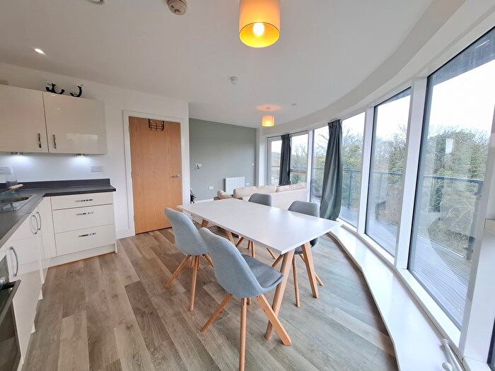 2 Bedroom Flat To Rent In The Embankment, Nash Mills Wharf, Hemel Hempstead, HP3