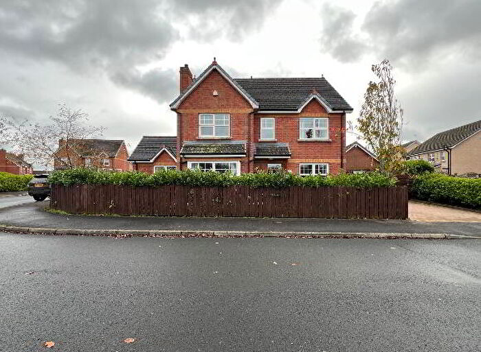 5 Bedroom Detached House With Garages For Sale In Chapel View, Magherafelt, BT45