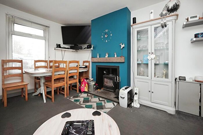 3 Bedroom Terraced House For Sale In Mayfield Avenue, Dover, Kent, CT16
