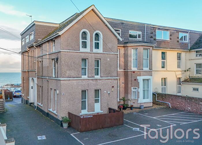 2 Bedroom Flat For Sale In Cleveland Road, Roundham, Paignton, TQ4