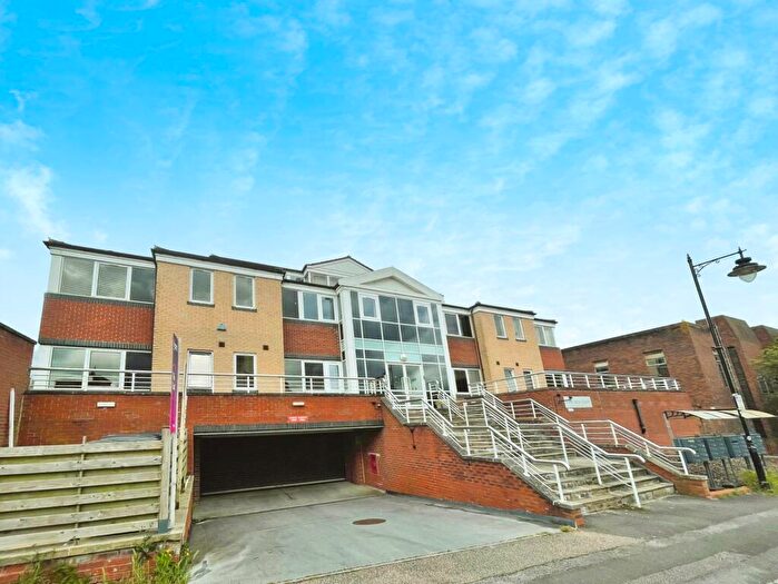 1 Bedroom Flat For Sale In Victoria Street, Park View Court Victoria Street, RG21