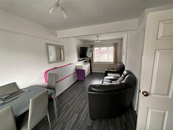 2 Bedroom Semi-Detached House To Rent In Keble Avenue, Bristol, BS13