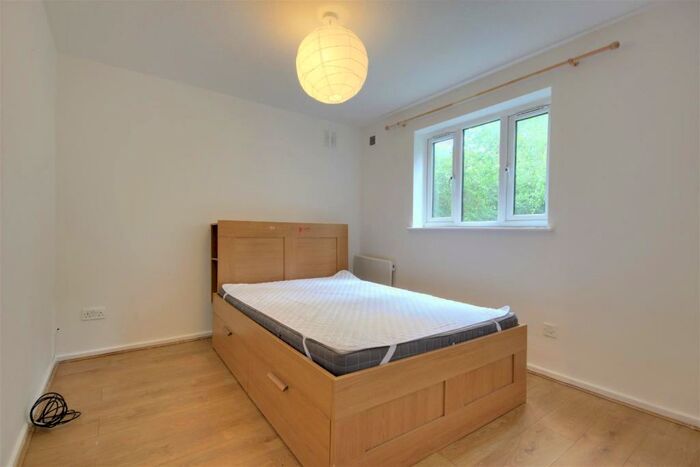 1 Bedroom Maisonette To Rent In Cornish Court, Bridlington Road, London, N9