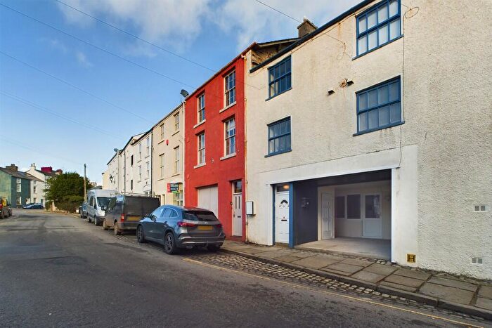 2 Bedroom Apartment To Rent In The Gill, Ulverston, LA12