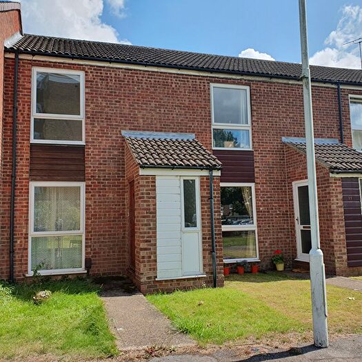 2 Bedroom Property To Rent In Baileys Field, Ashford, TN23