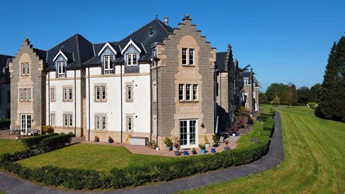 2 Bedroom Apartment For Sale In Western Courtyard, Talygarn, Pontyclun, CF72