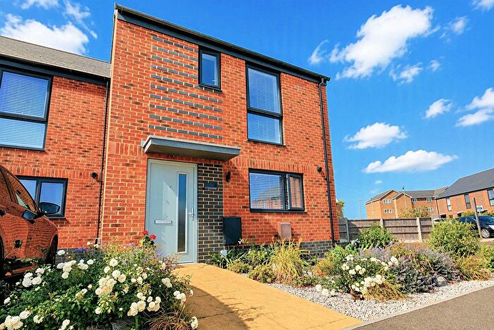 1 Bedroom Property For Sale In Implacable Road, Lee-On-The-Solent, PO13