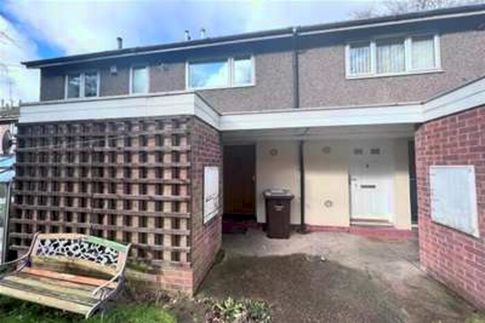 1 Bedroom Flat To Rent In Woodlane Gardens, Nottingham, NG3