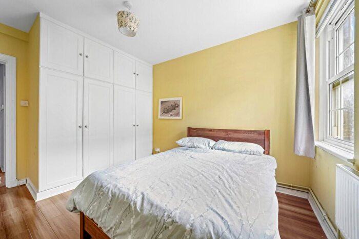 2 Bedroom Flat To Rent In Colet House, Doddington Grove, SE17