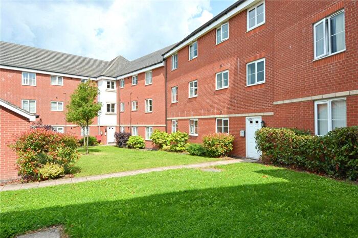 2 Bedroom Apartment For Sale In Old College Avenue, Oldbury, West Midlands, B68