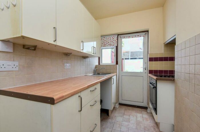 1 Bedroom Apartment To Rent In Lancing Road, Croydon, CR0