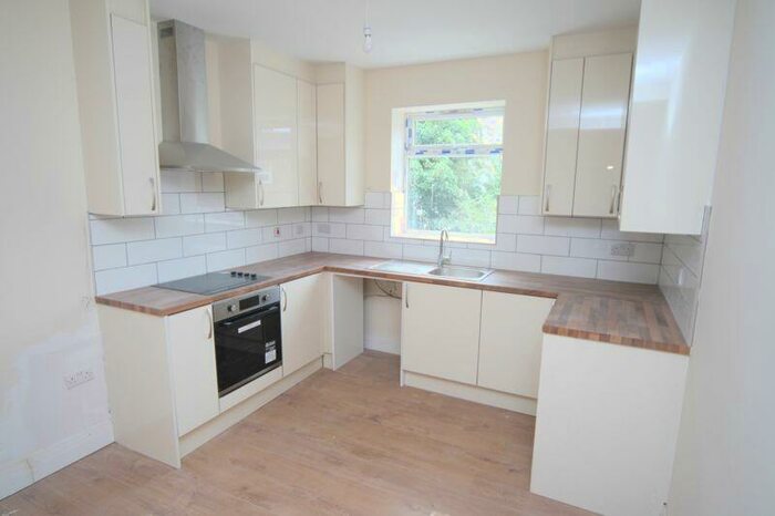 4 Bedroom Apartment To Rent In Locket Road, HA3