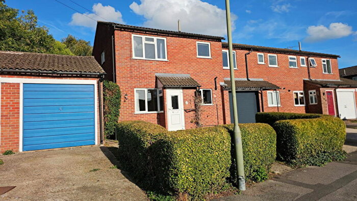 1 Bedroom End Of Terrace House For Sale In Walton Way, Newbury, RG14