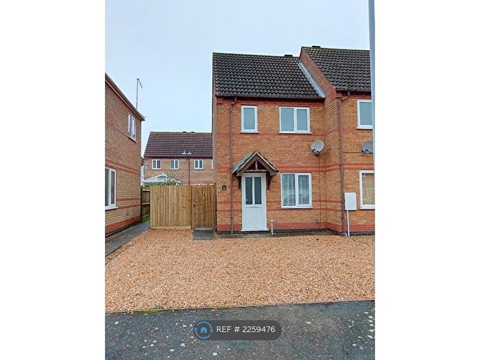 2 Bedroom End Of Terrace House To Rent In Rosehip Road, Morton, Bourne, PE10